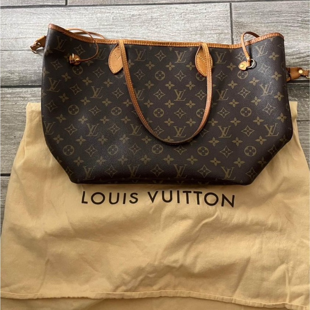 Louis Vuitton Monogram Tote Bag